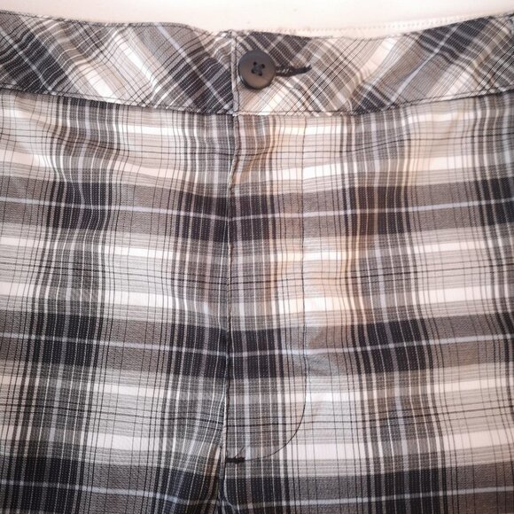 Puma Sport Lifestyle Men's Plaid Golf Shorts - Picture 7 of 11